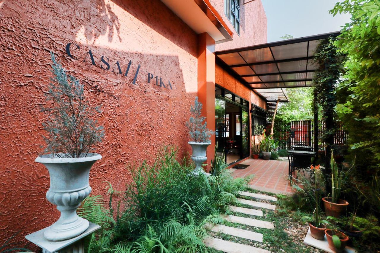 Oyo 825 Casampika Bed & Breakfast Chiang Mai Exterior photo